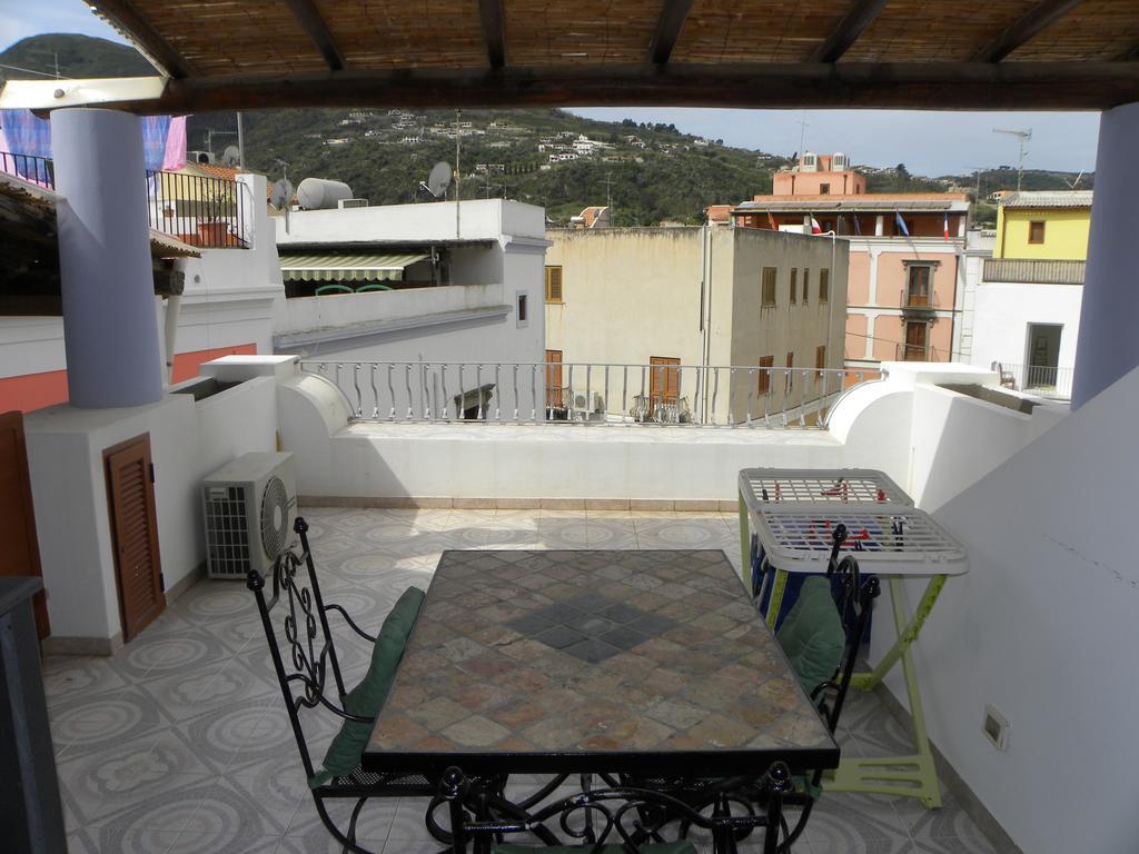 Case Vacanze Albamarina Lipari  Kamer foto